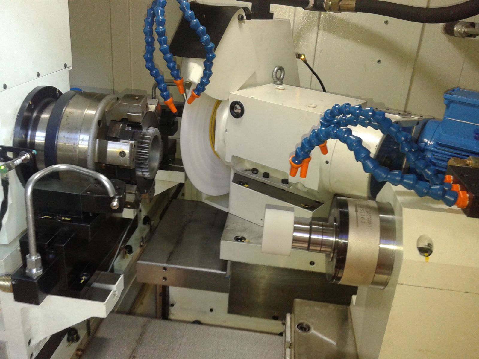 Универсальный шлифовальный станок Micromatic Grinding IG-150U (Индия)